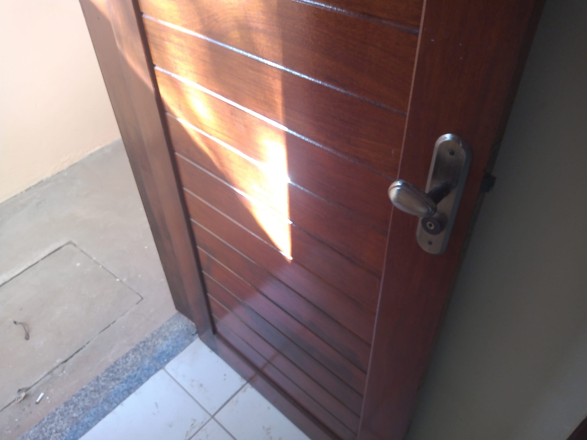 Rua Zuca Sampaio, 586-B bairro Santo Antonio Barbalha