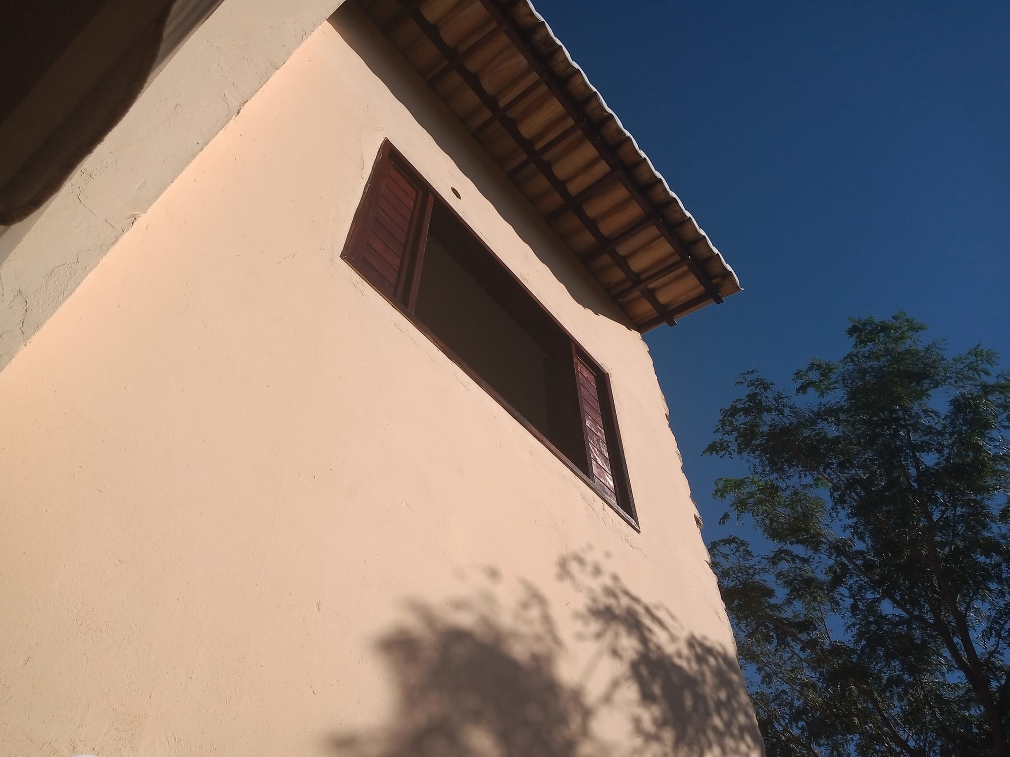 Rua Zuca Sampaio, 586-B bairro Santo Antonio Barbalha