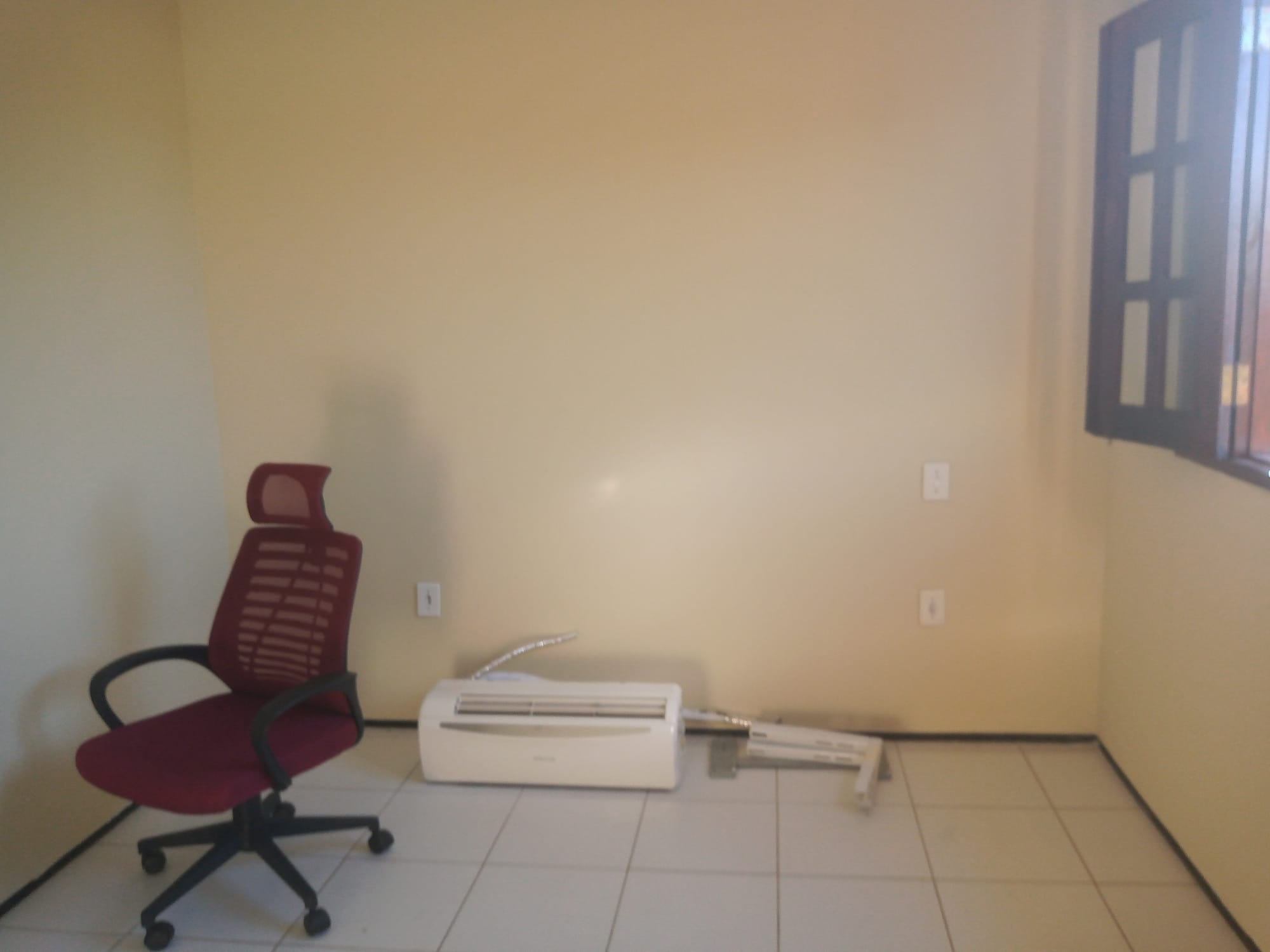 Rua Zuca Sampaio, 586-B bairro Santo Antonio Barbalha