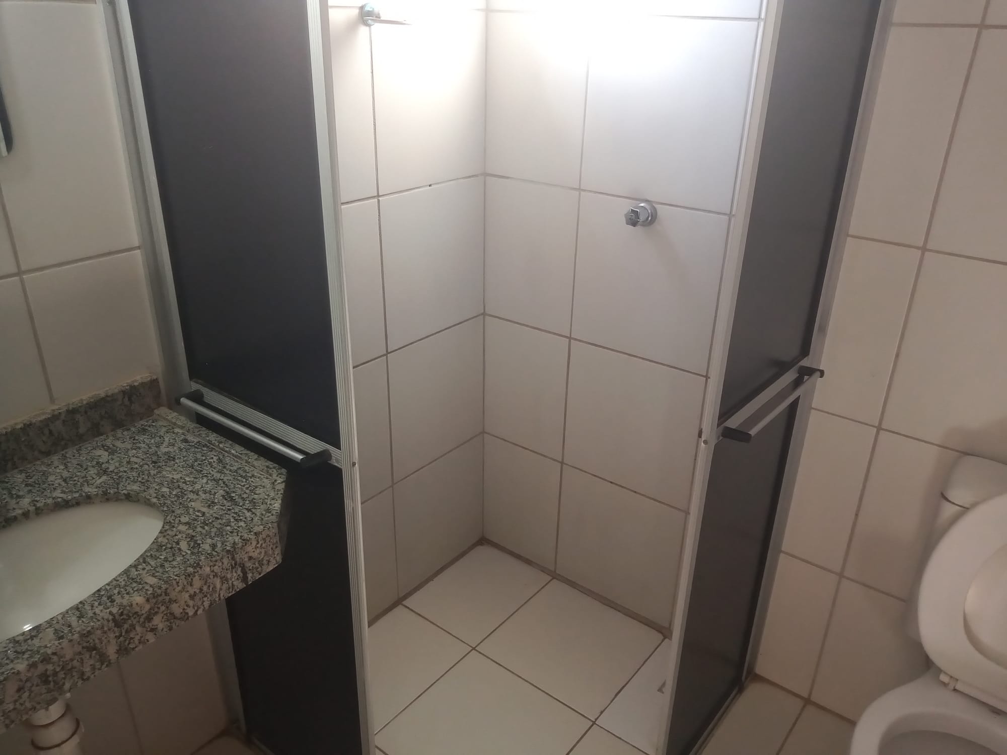 Rua Zuca Sampaio, 586-B bairro Santo Antonio Barbalha