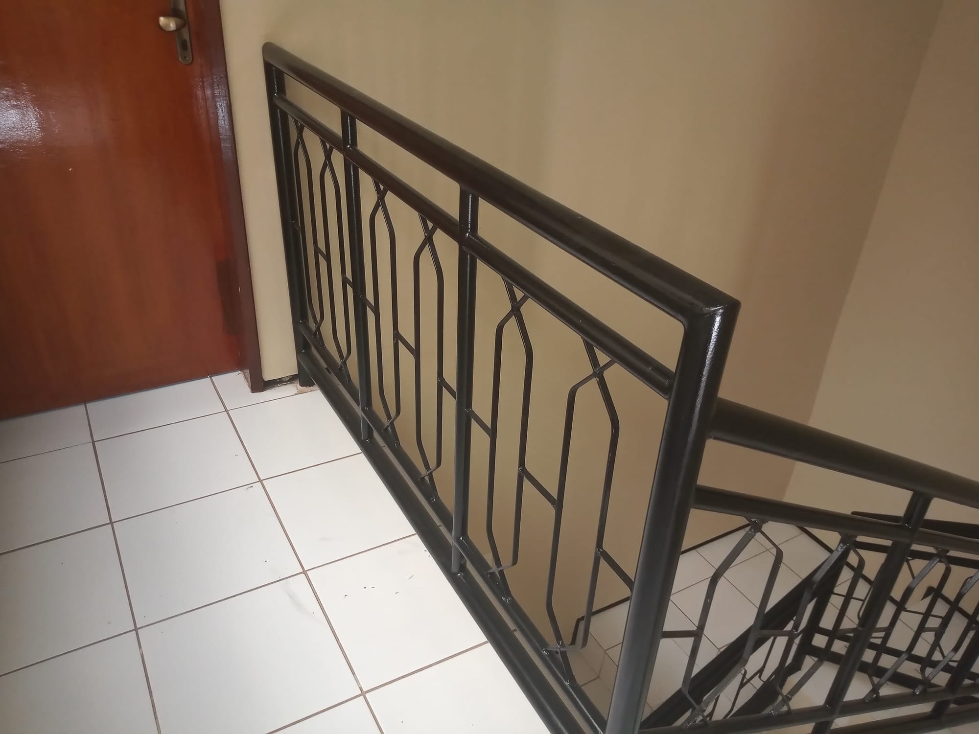 Rua Zuca Sampaio, 586-B bairro Santo Antonio Barbalha