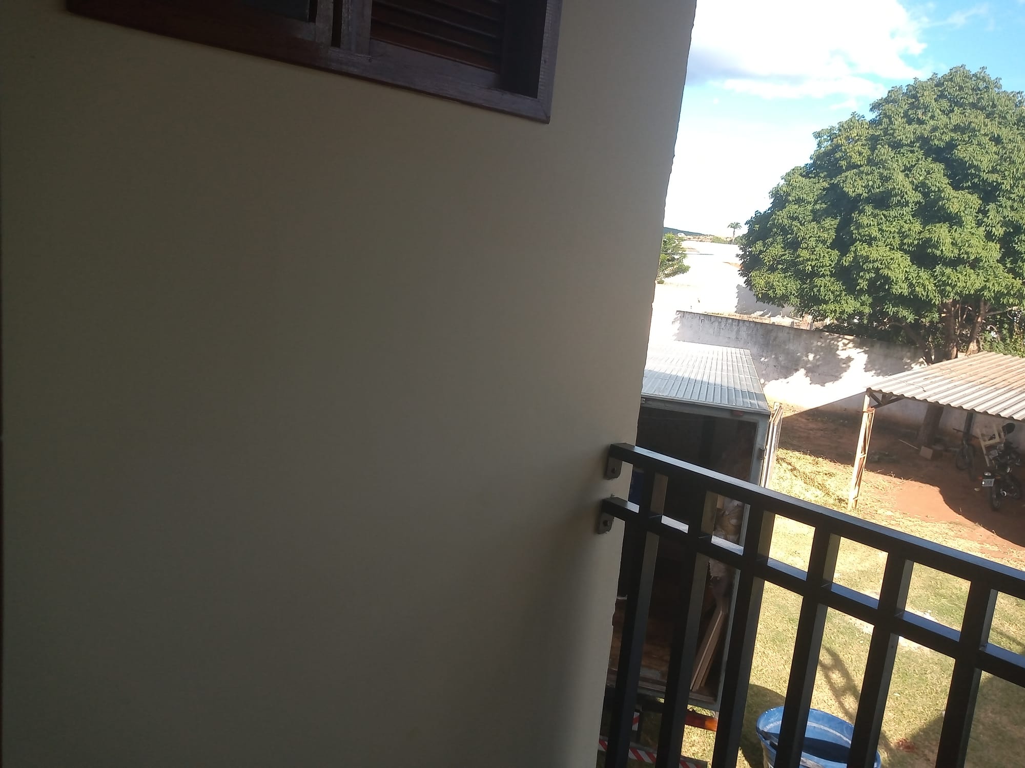 Rua Zuca Sampaio, 586-B bairro Santo Antonio Barbalha