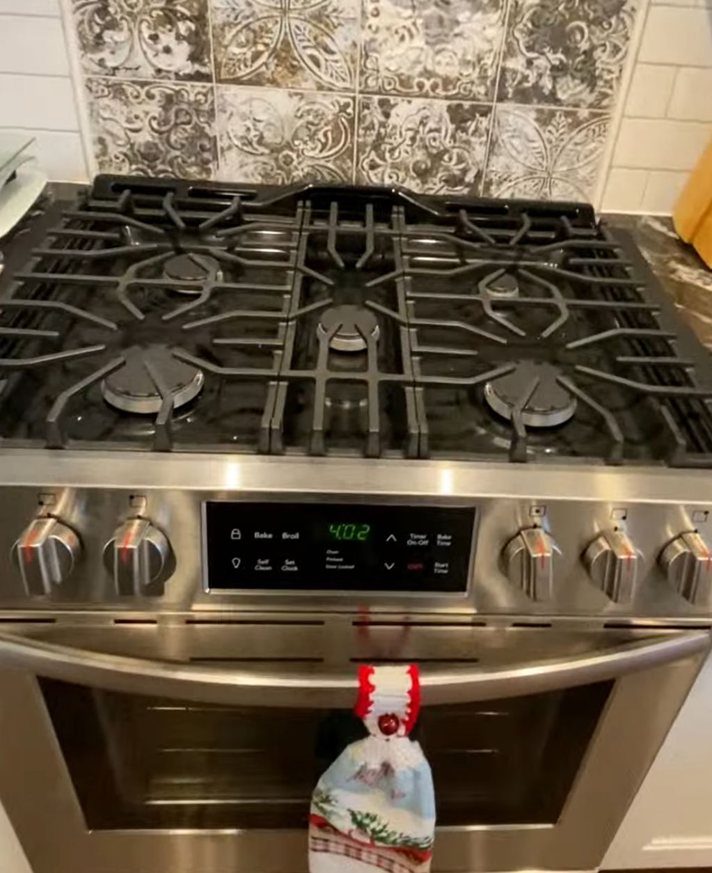 Upgraded kitchen stove