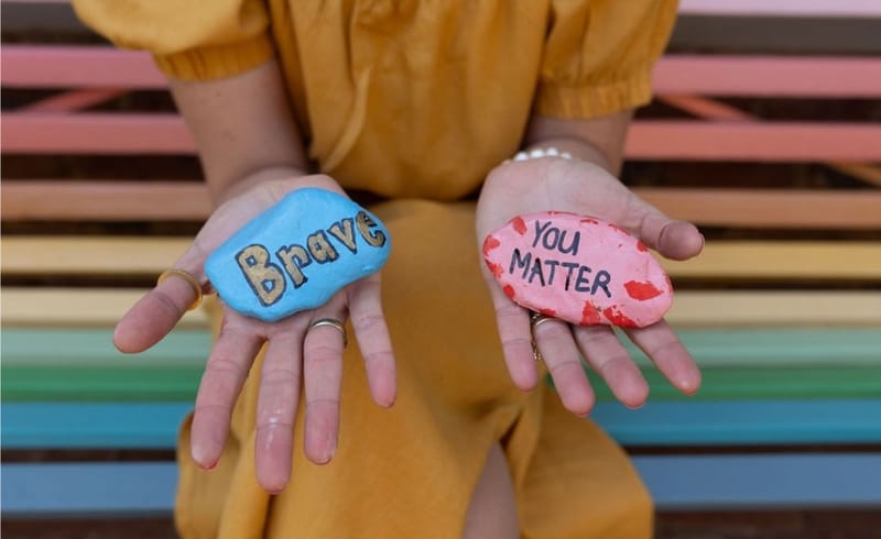 Attachment based therapy and interactional analysis