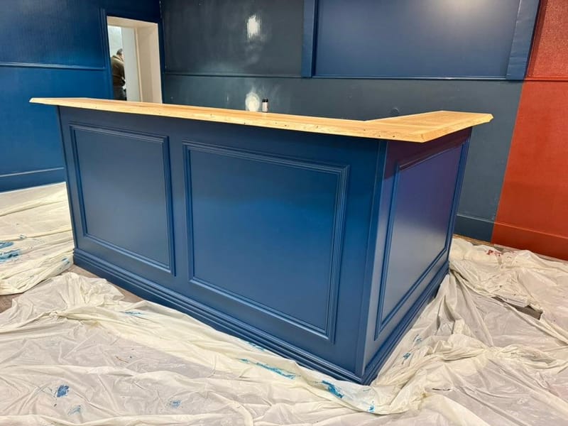 Local avant et pendant les travaux ...