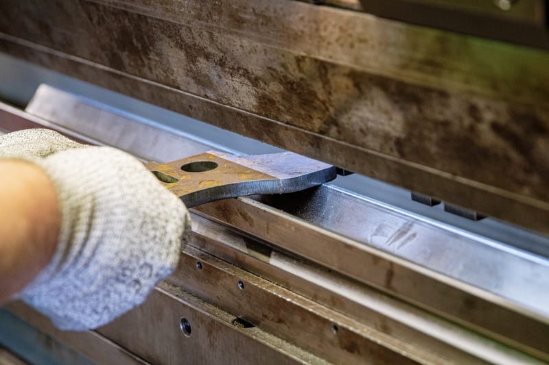CNC hajlítás – forma és pontosság kéz a kézben