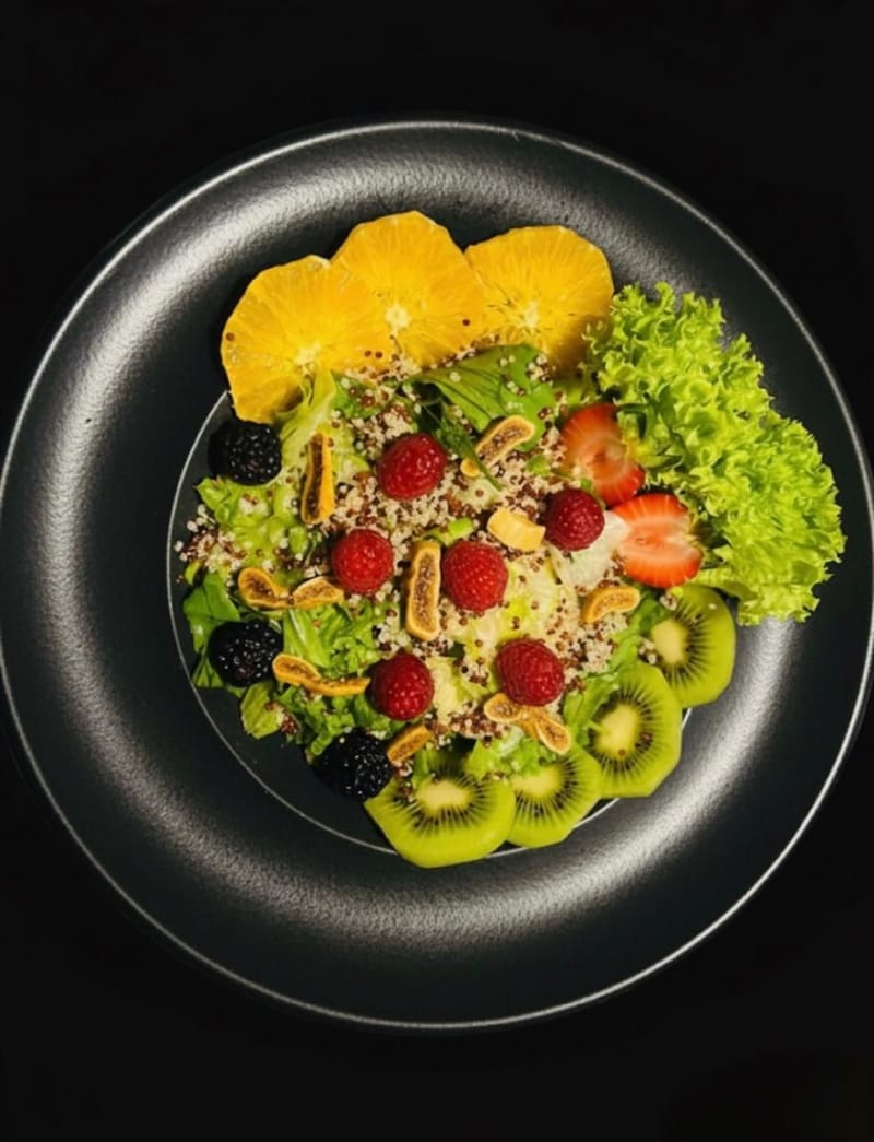 Trophical salad سلطة تروفيكال