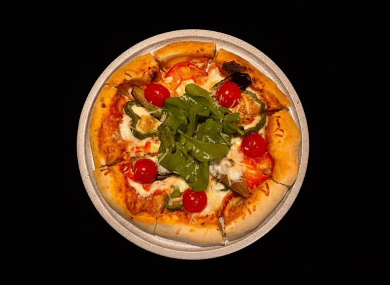 بيتزا خضار Vegetable pizza