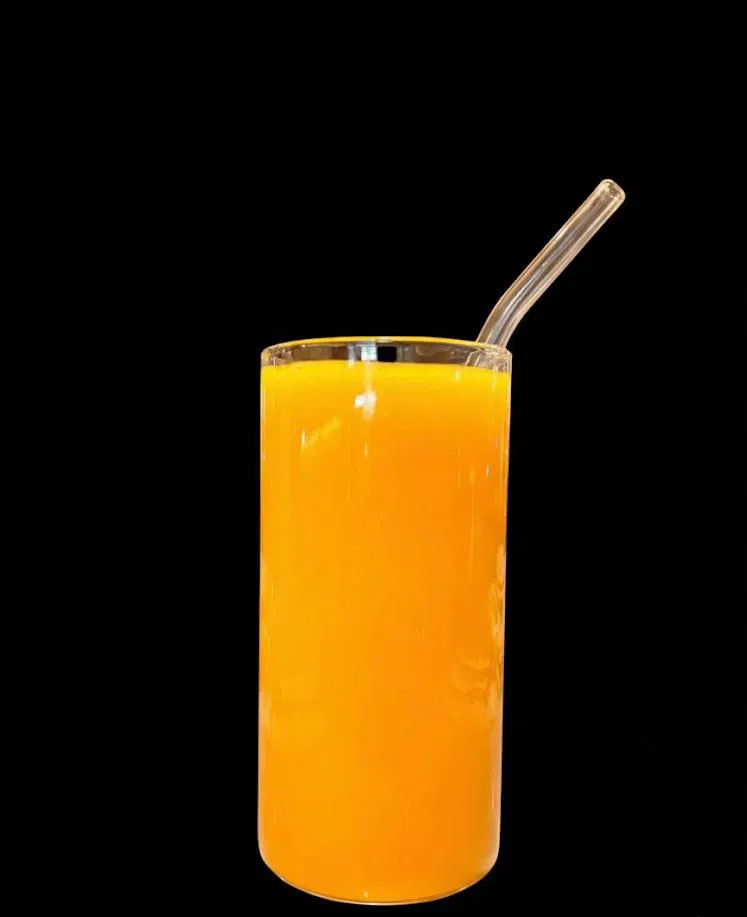 Fresh mango juice عصير مانجو طازج