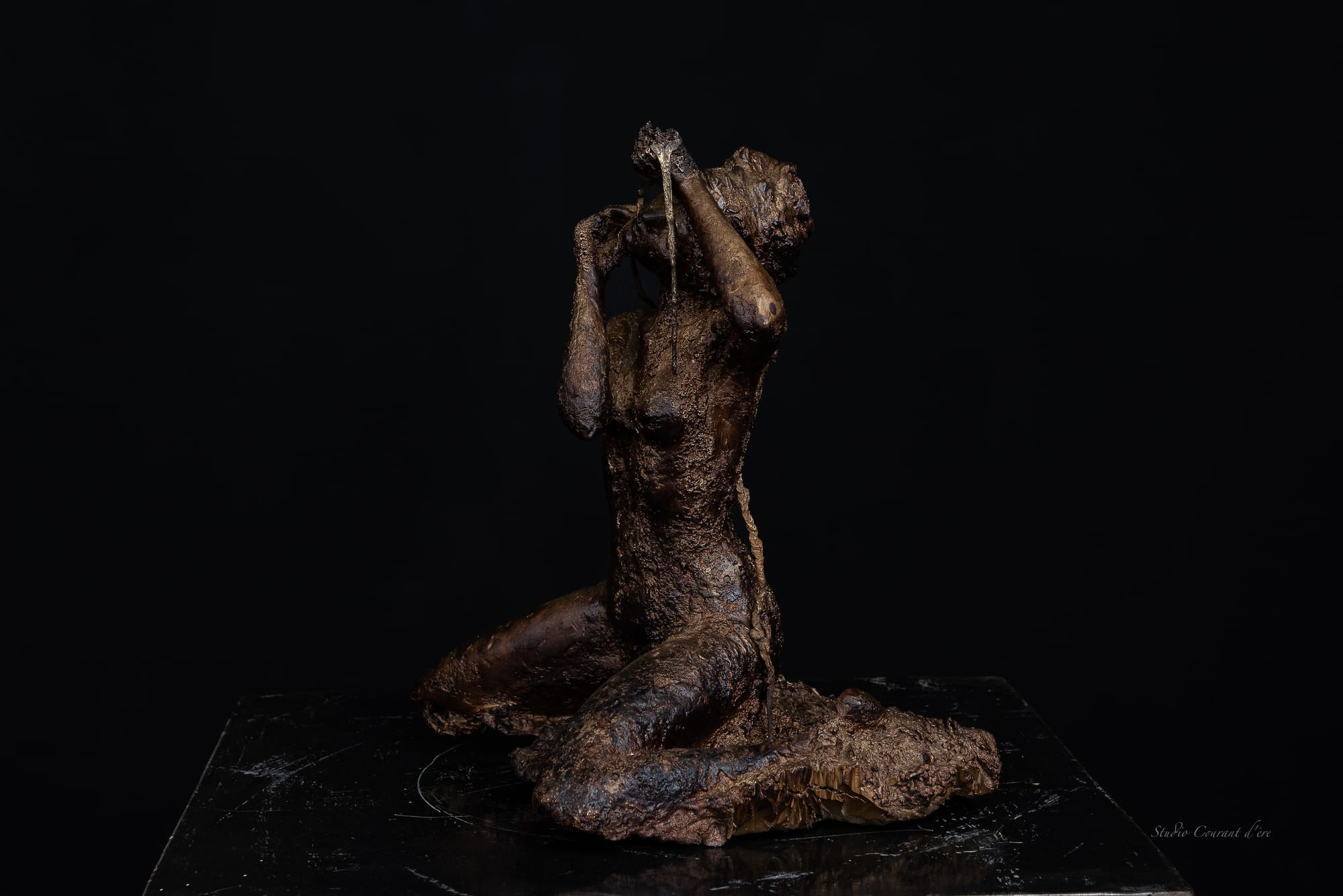 Atropos, celle qui coupe le fil de la vie