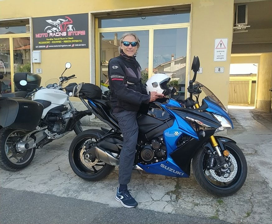 SUZUKI  Gsx-S 1000 F