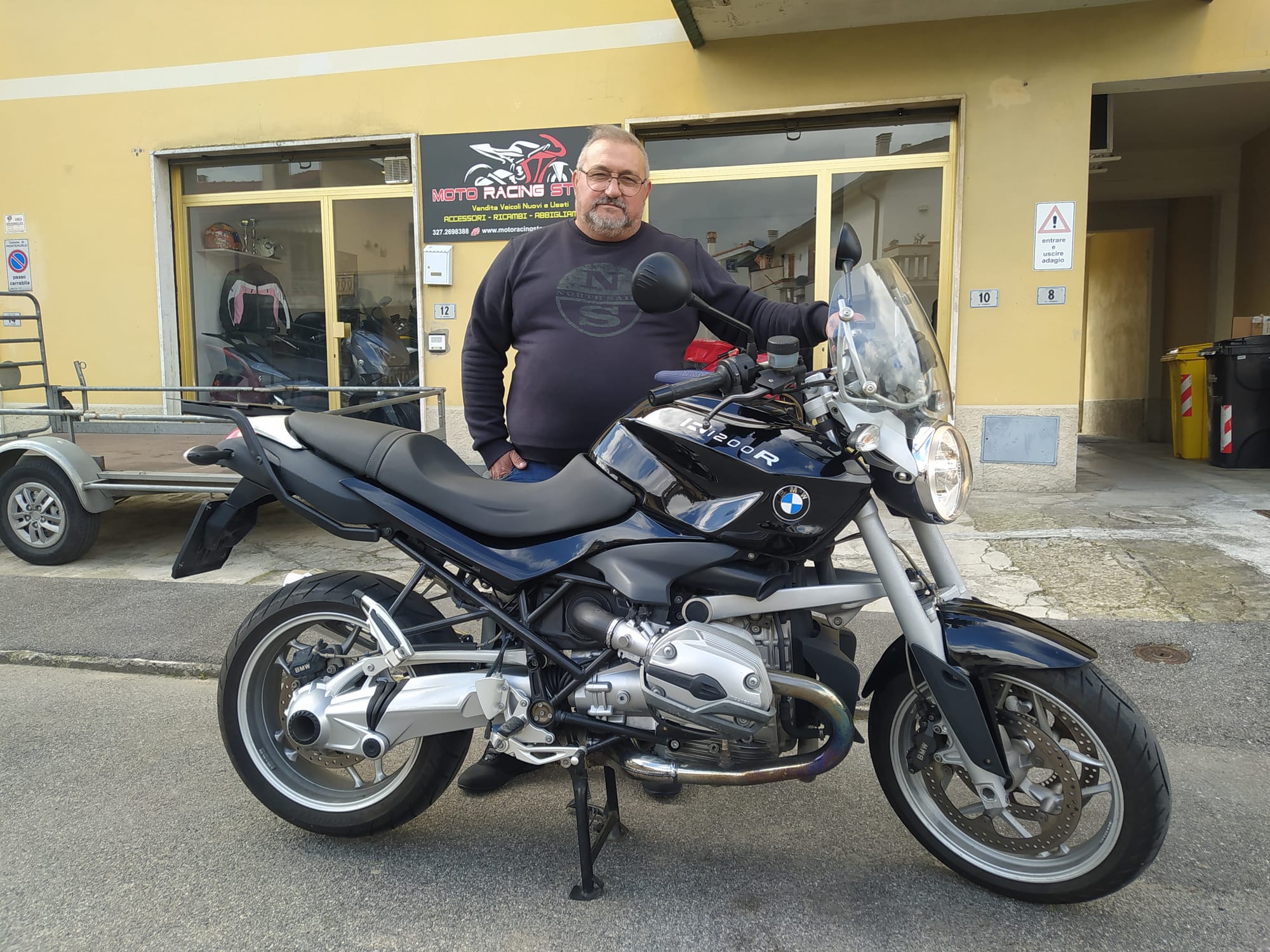 BMW  R1200R