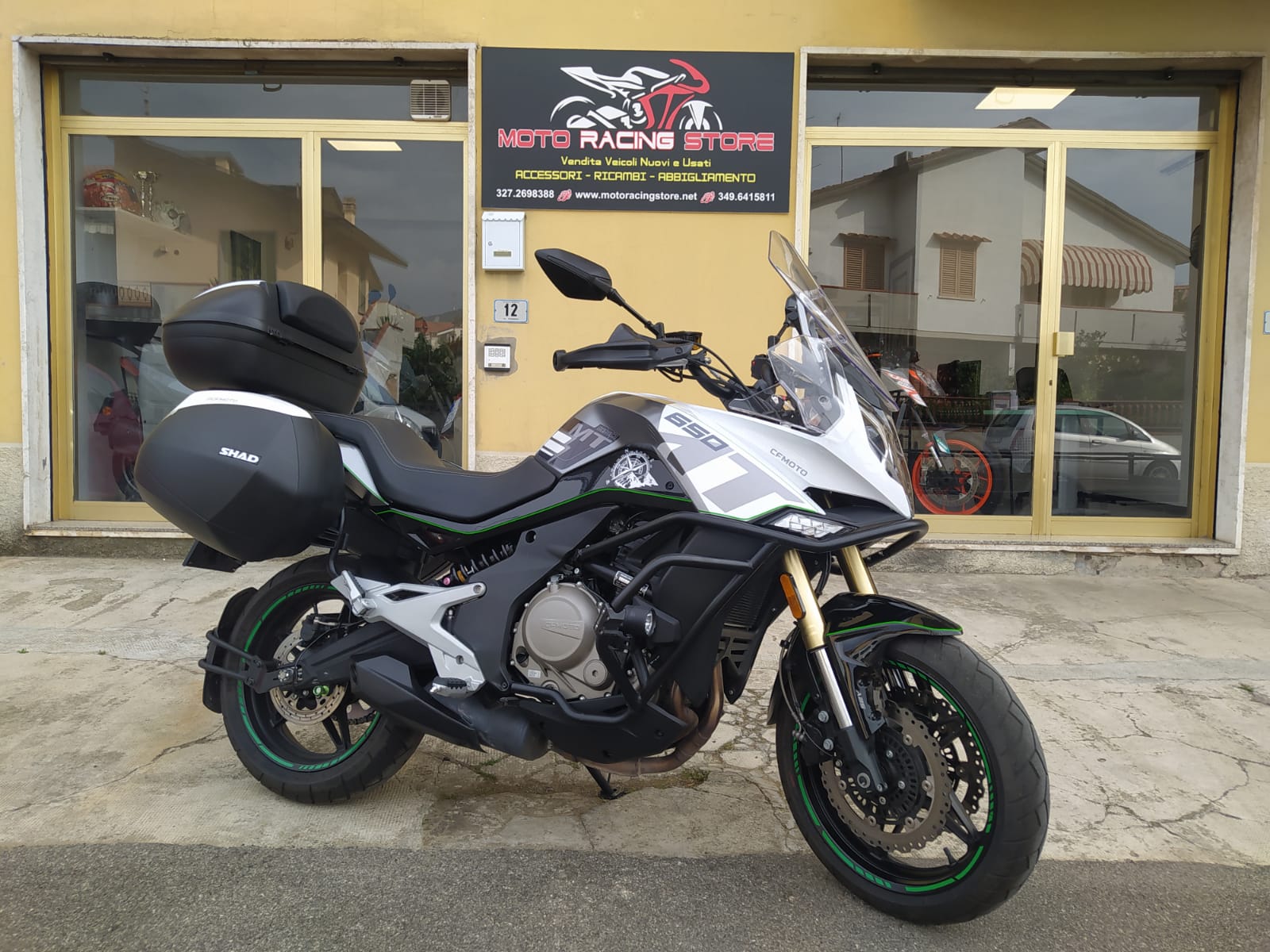 CF MOTO  650 MT