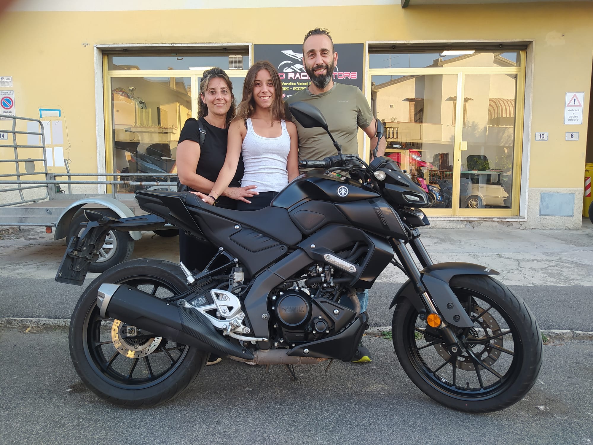 YAMAHA  MT-125