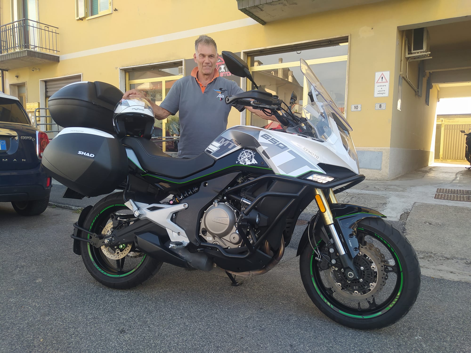 CF MOTO 650 MT