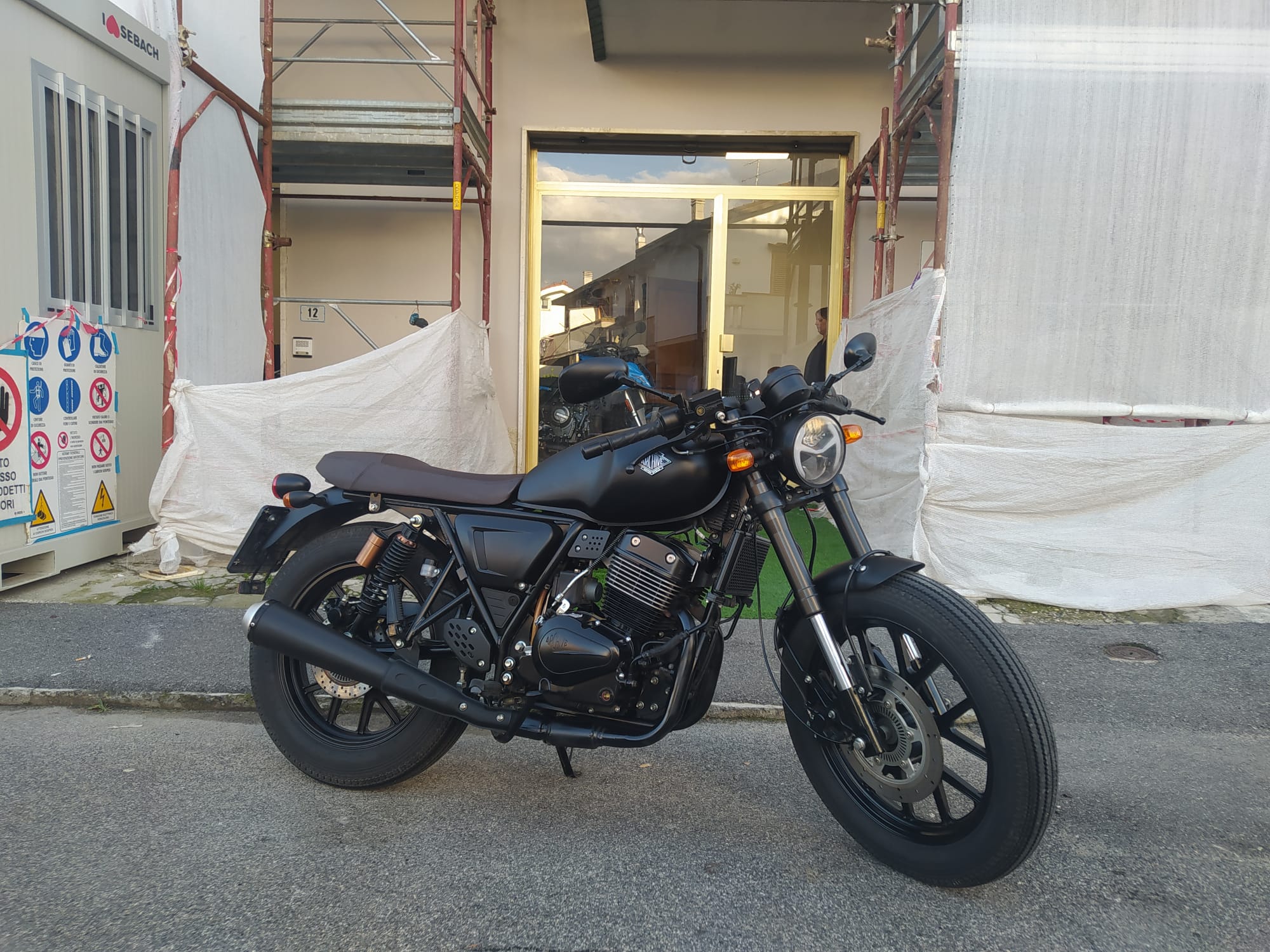 ARCHIVE  MOTORCYCLE  AM-70 Cafè Race 250