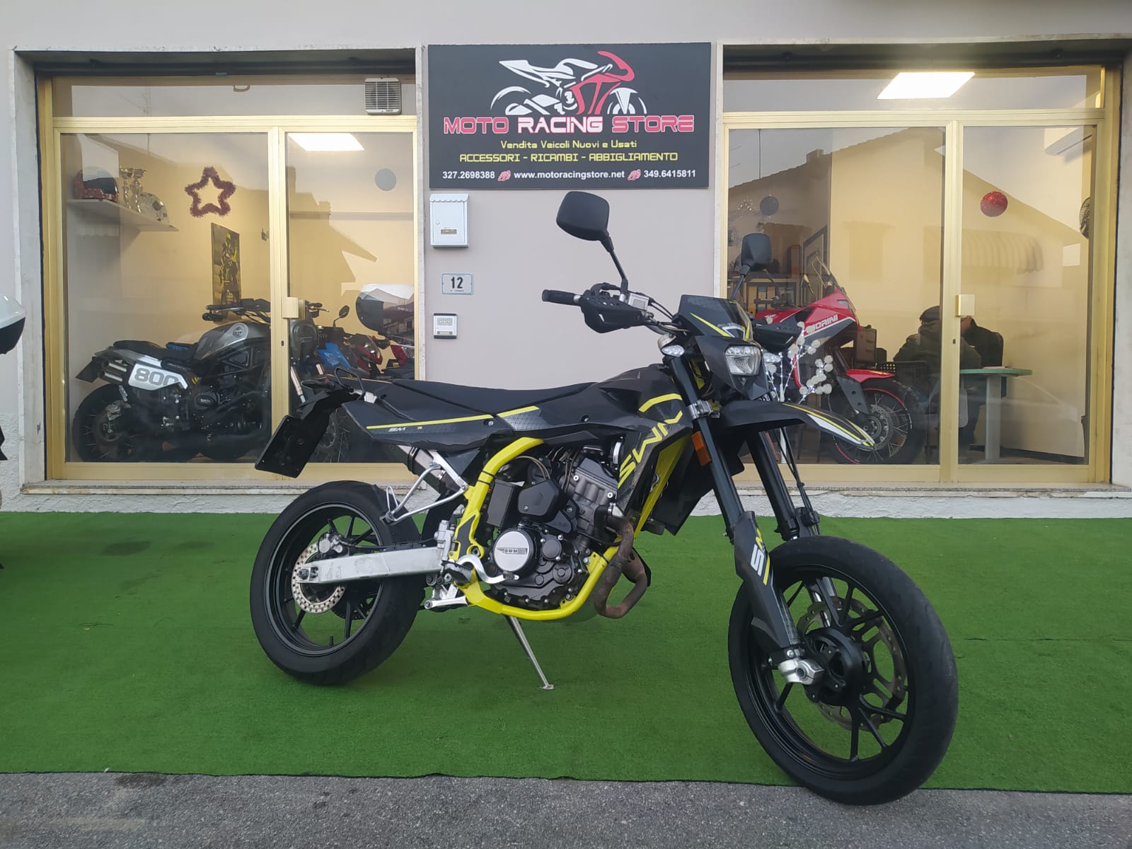 SWM  SM 125 R