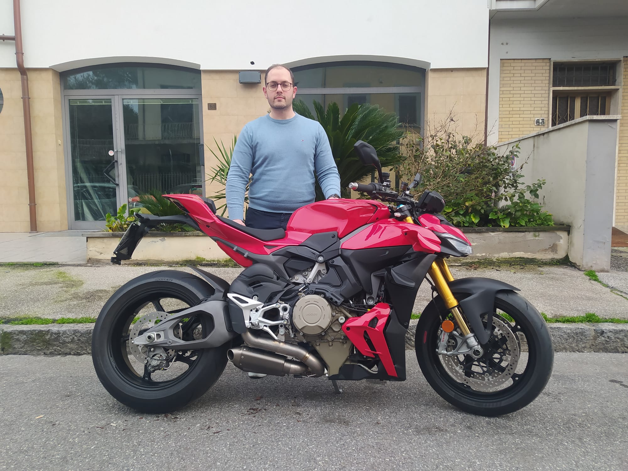 DUCATI  Street Fighter V4 S