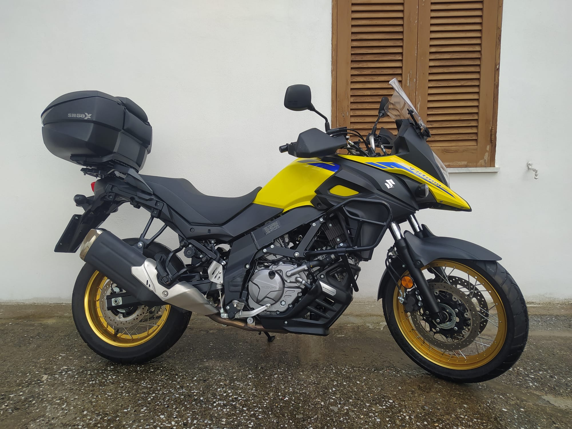 SUZUKI  V-Strom 650 XT