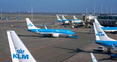 How Much Time Do You Need to Make a Connection in Amsterdam Schiphol International Airport?