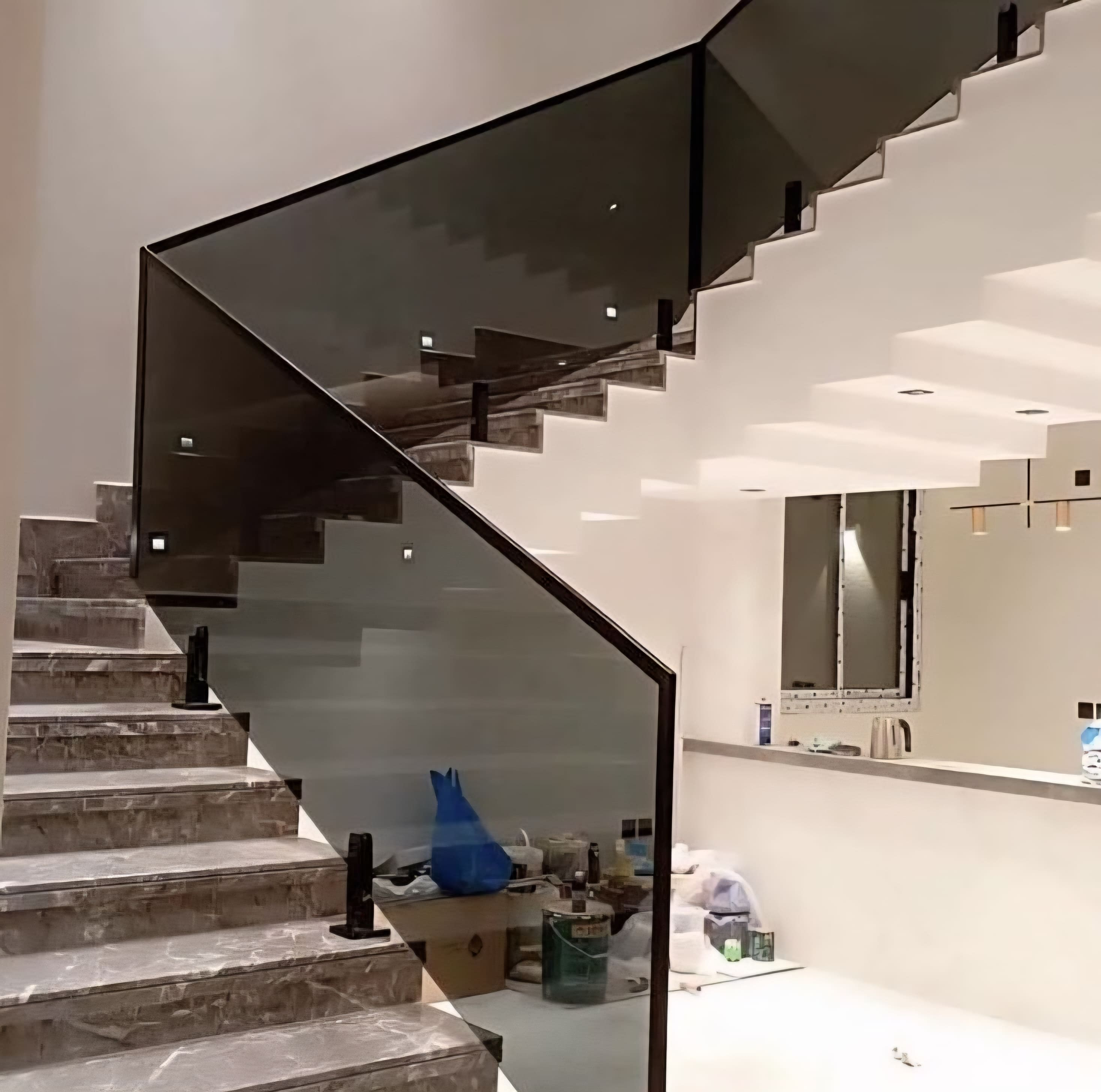 تركيب درابزين زجاج سكريت بالدمام