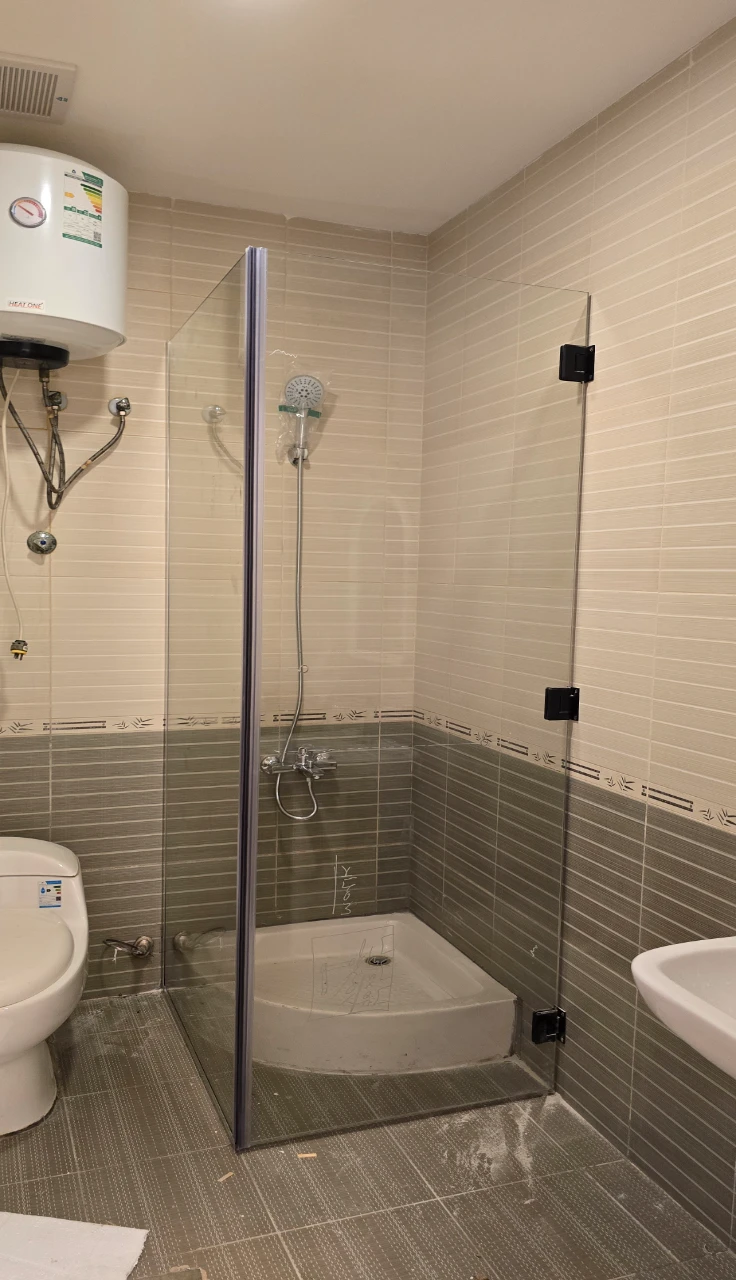 محل زجاج ومرايا