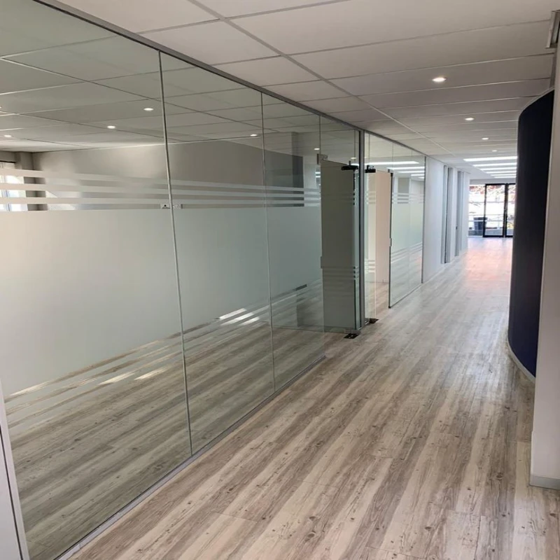 تركيب زجاج سيكوريت مكاتب