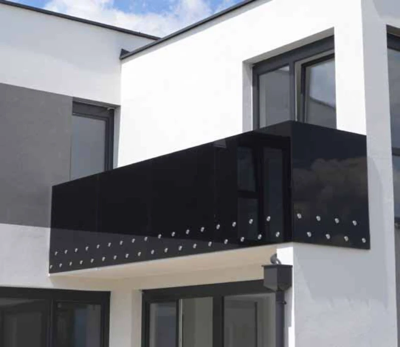 تركيب قزاز بلكونات