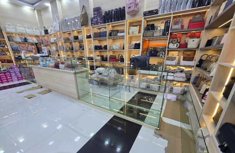 تركيب ارفف زجاج بالرياض