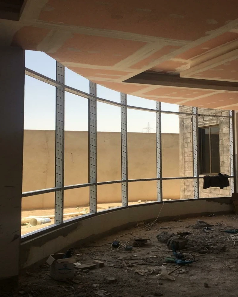 نوافذ استركشر من الداخل