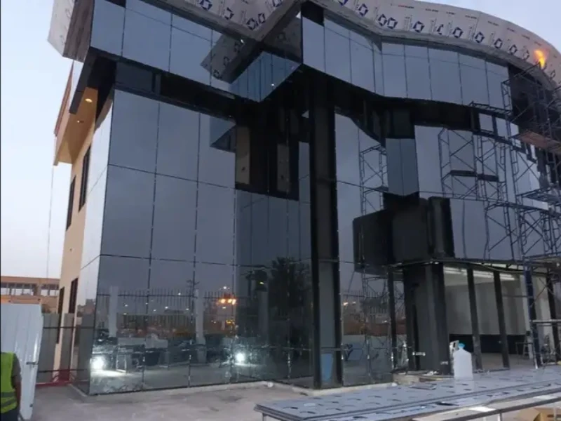 واجهات زجاج للمجالس