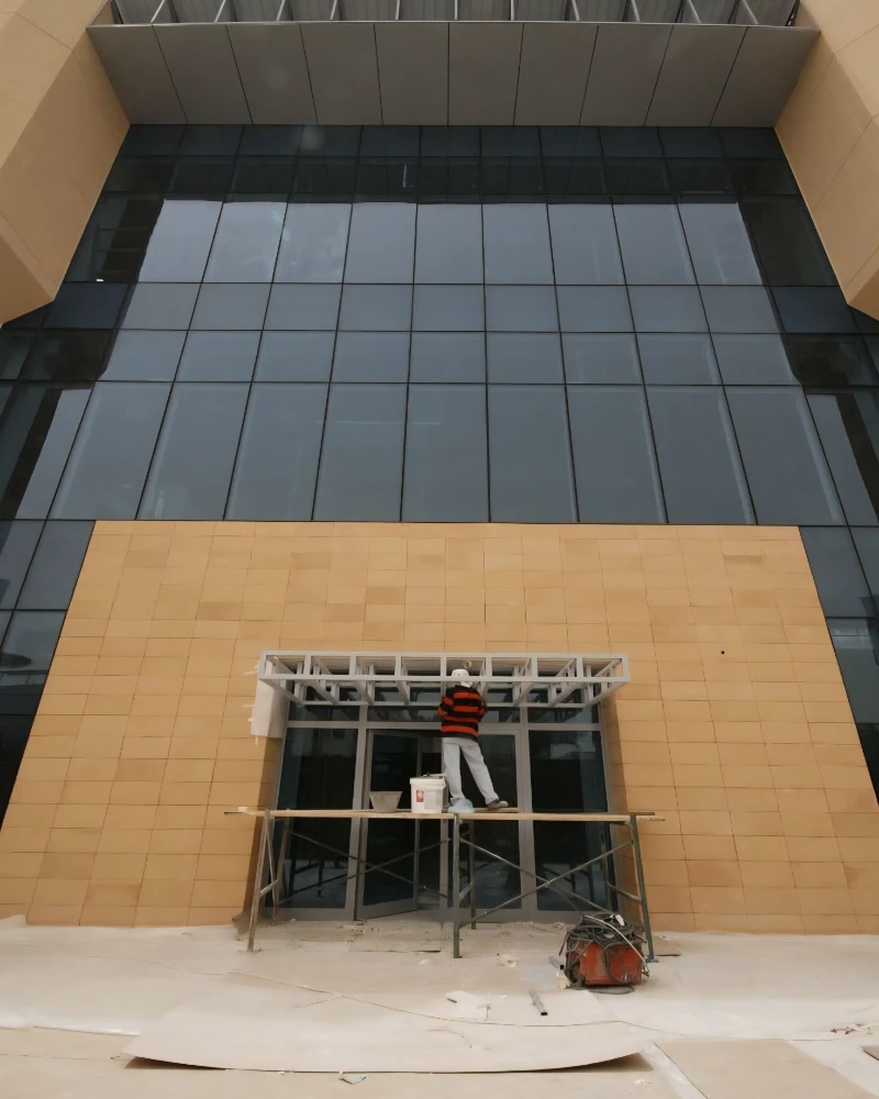 سعر متر زجاج Curtain Wall
