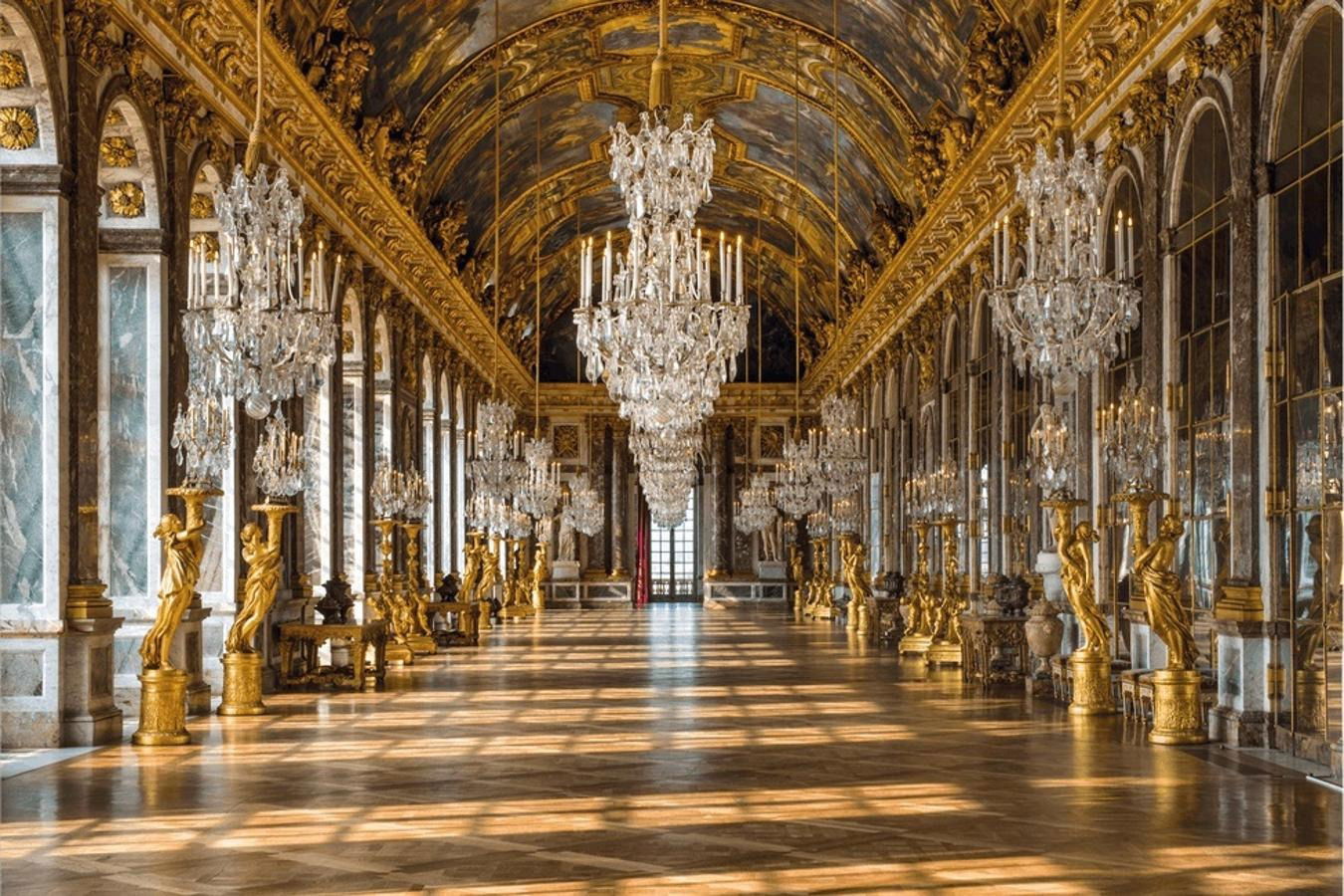 6. Salón de los Espejos del Palacio de Versalles. Fuente:  https://www.viator.com/es-ES/tours/Paris/Versailles-Palace-Guided-Tour-with-Gardens-Access-From-Paris/d479-3731VERSAILLES