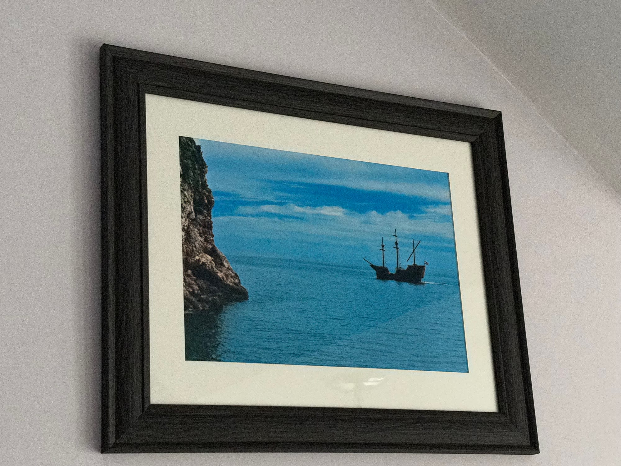 Photography size 210mm x 297mm with mount displayed in A3 frame.