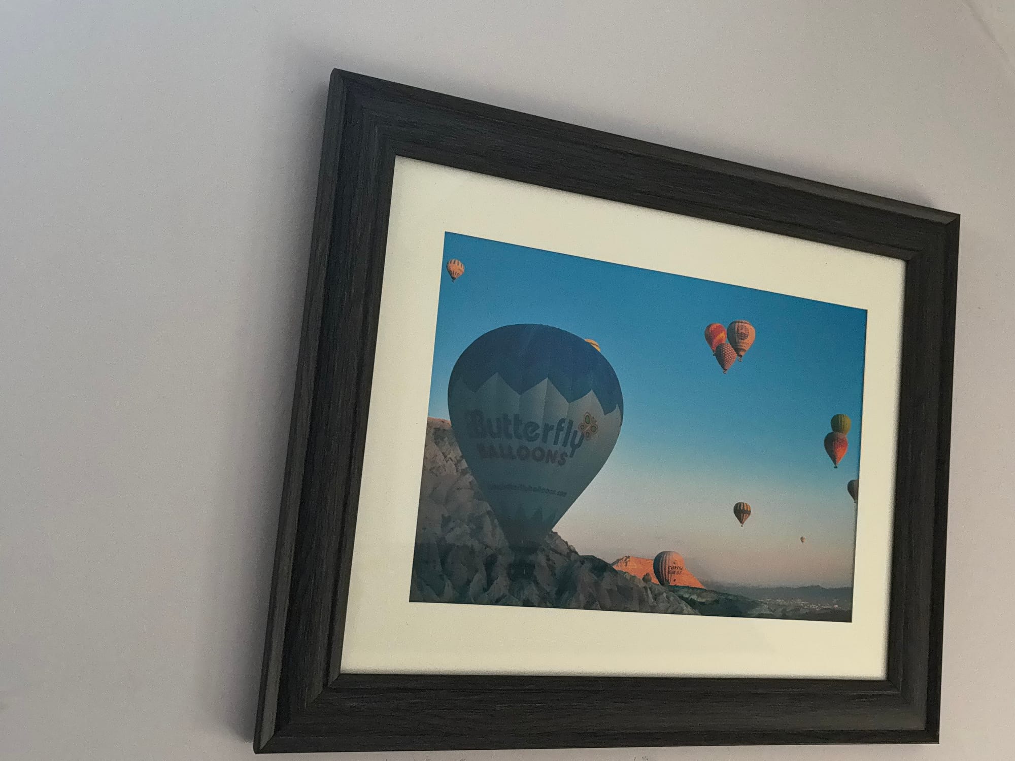 Photography size 210mm x 297mm with mount displayed in A3 frame.