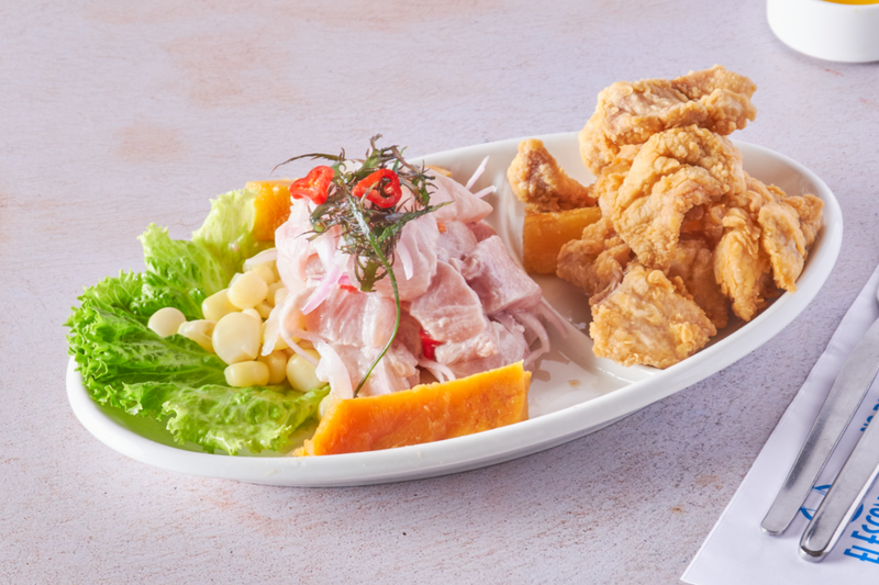 CEVICHE Y CHICHARRON DE PESCADO