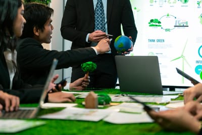 Dyrkning af bæredygtige lederskabspraksisser