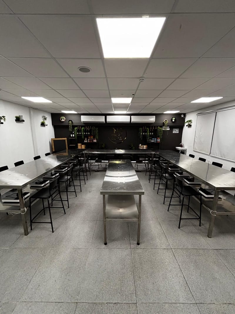 המקום שלנו - סניף רמת השרון