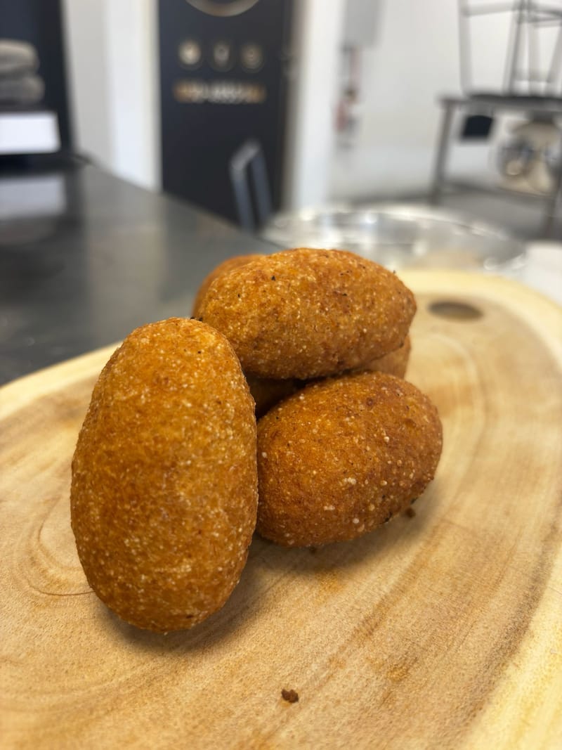 תמונות חדשות יעלו בקרוב