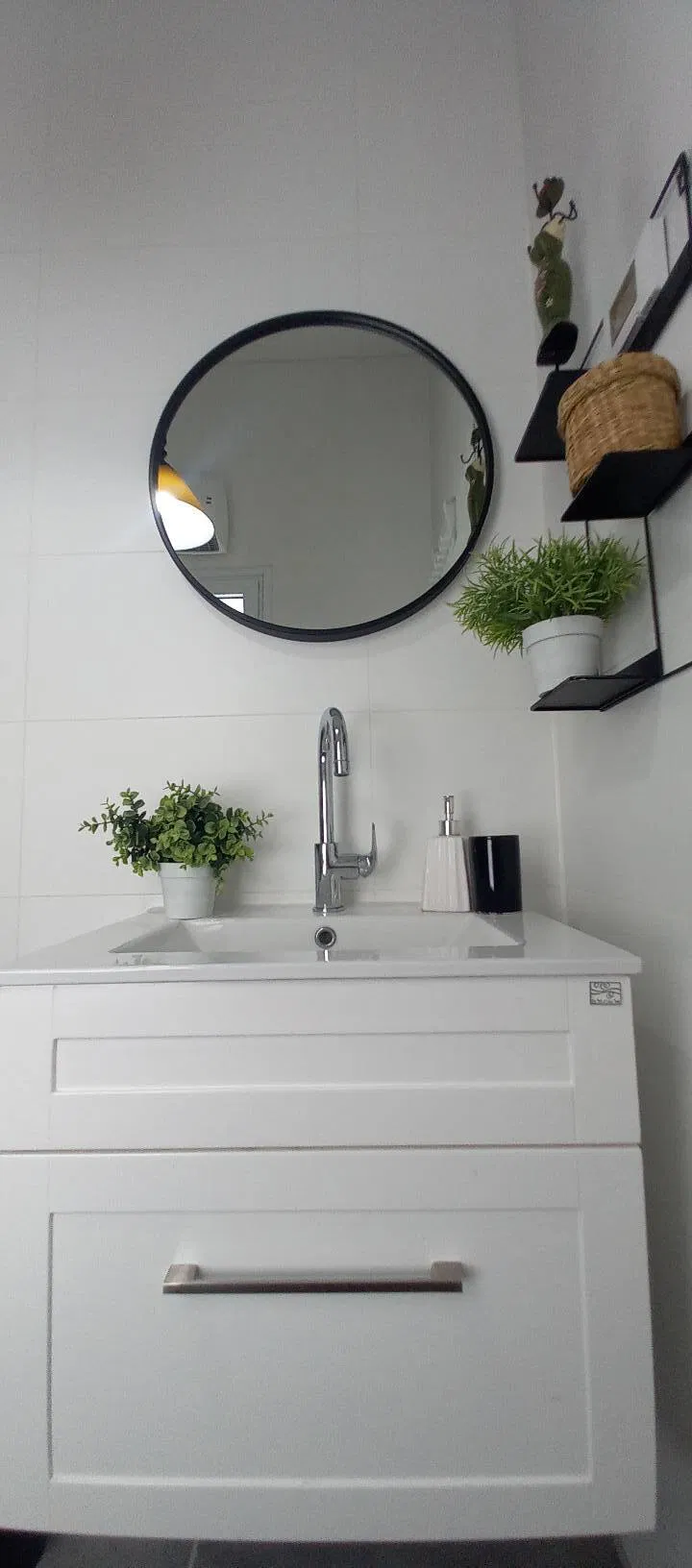 חדרי רחצה ושירותי אורחים