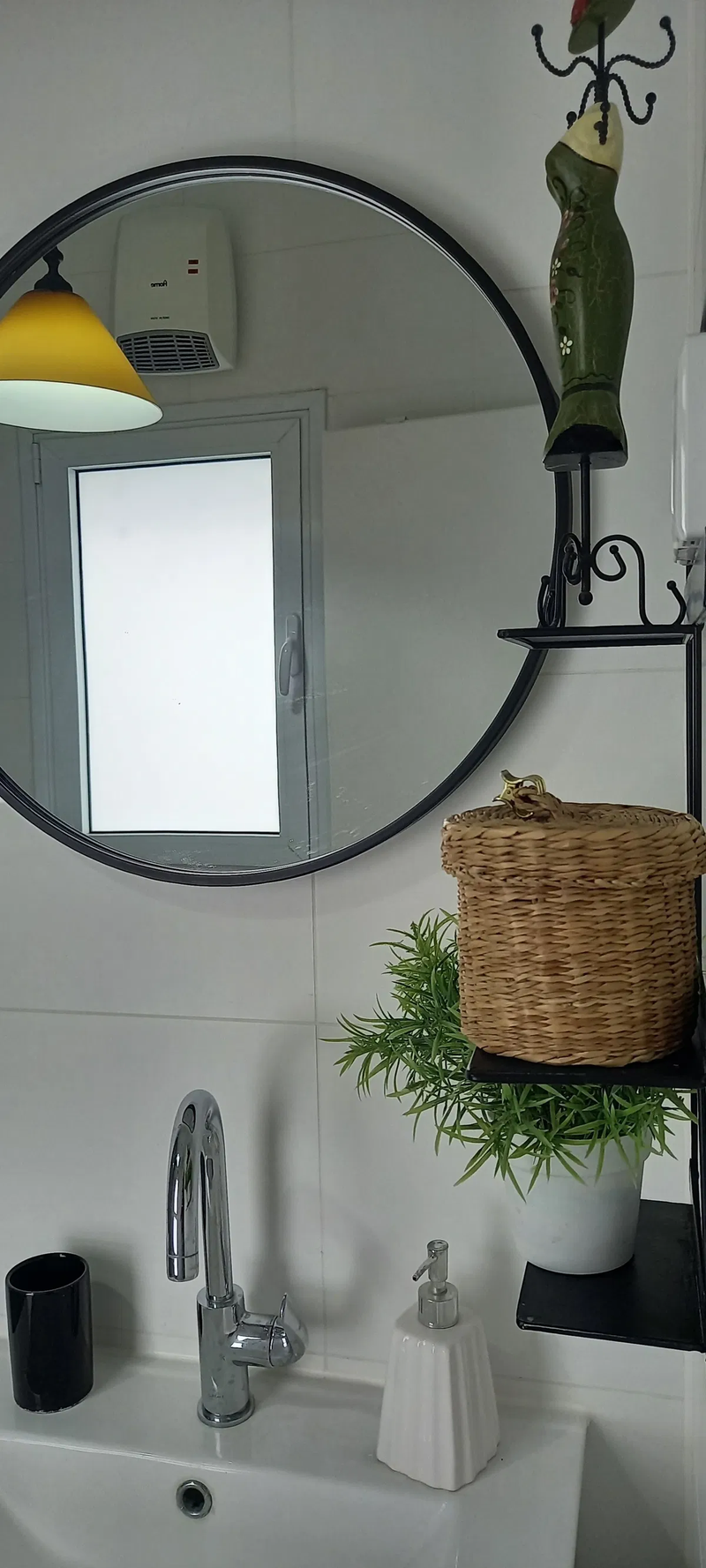 חדרי רחצה ושירותי אורחים