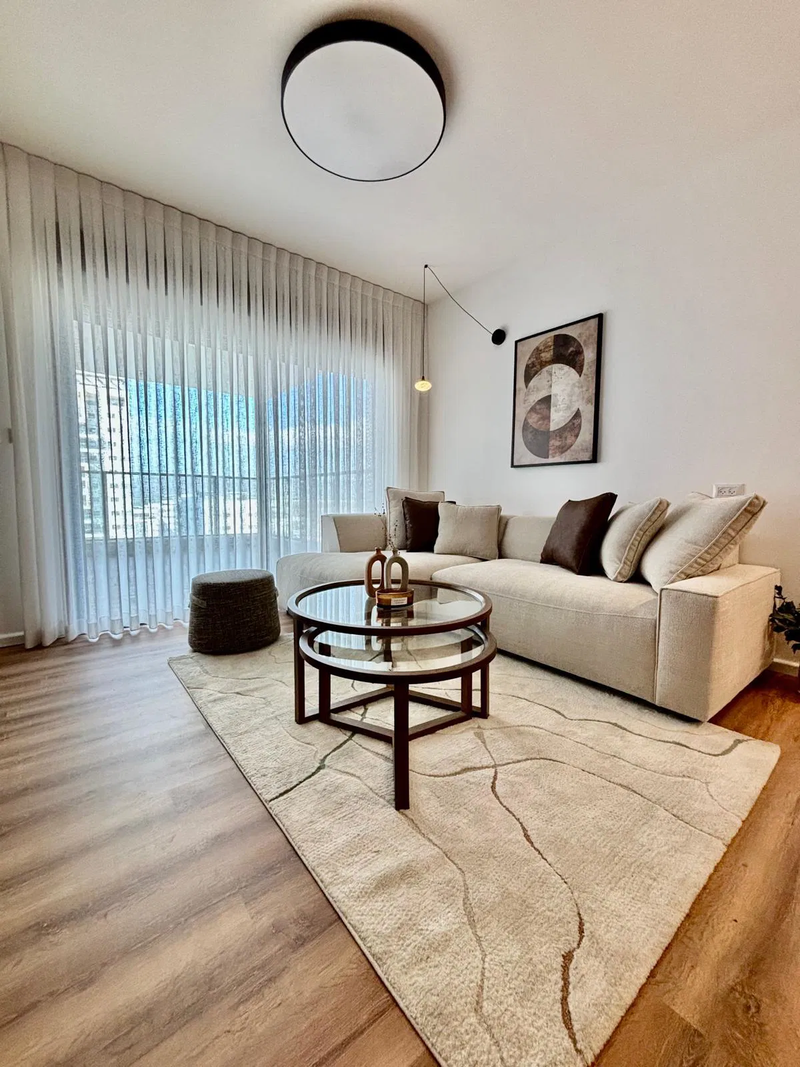 הום סטיילינג לדירת קבלן בנהריה -אסף אלמליח