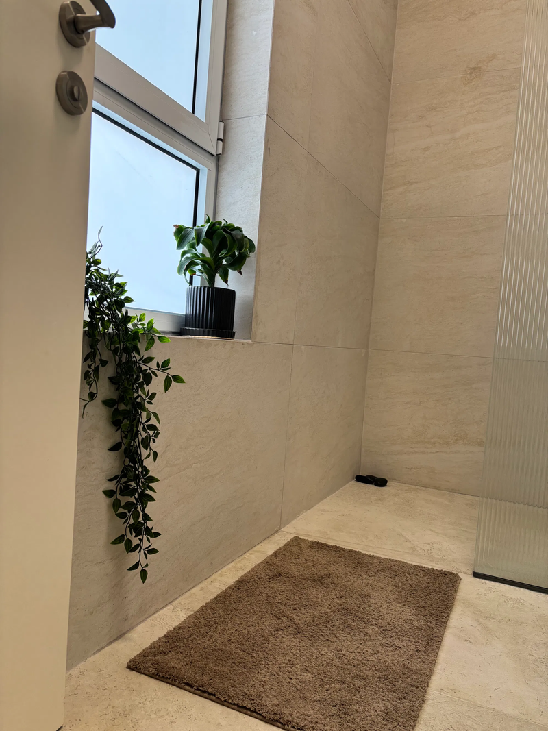 שיפוץ חדרי רחצה עינת ואיציק פרדס חנה