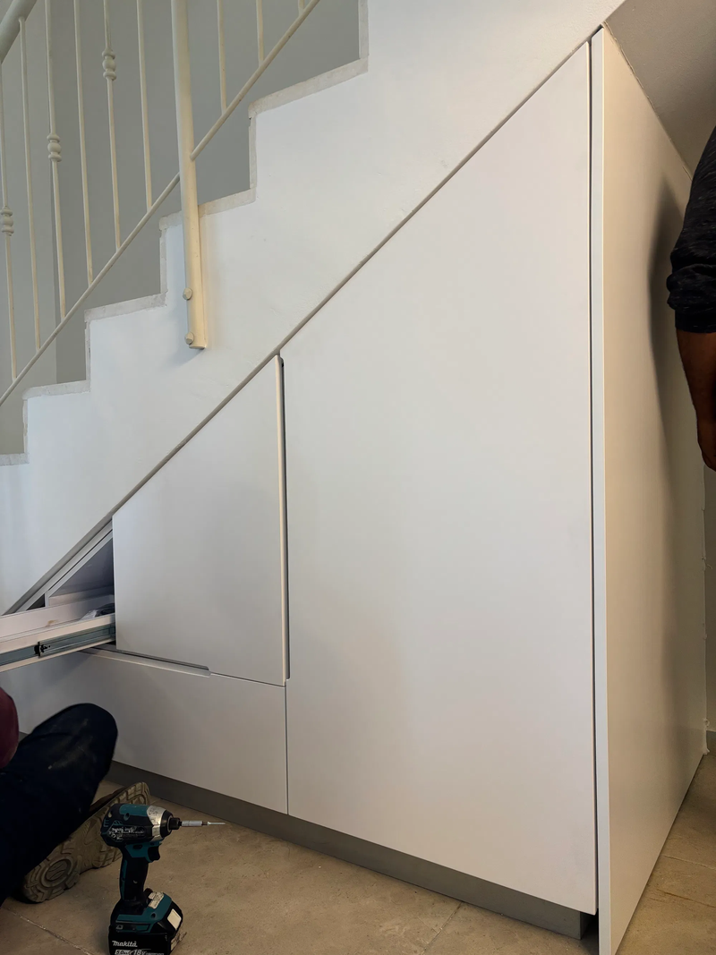 שידרוג מבואת מדרגות בבית - פרדס חנה