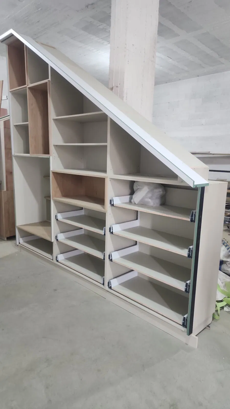 שידרוג מבואת מדרגות בבית - פרדס חנה