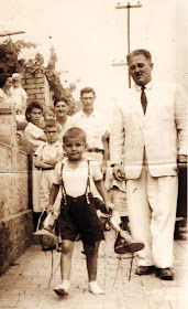 INTERCESSÃO DO BEATO PADRE DONIZETTI FAZ MENINO SAIR DA CADEIRA DE RODAS E JÁ JOGAR BOLA EM SEGUIDA