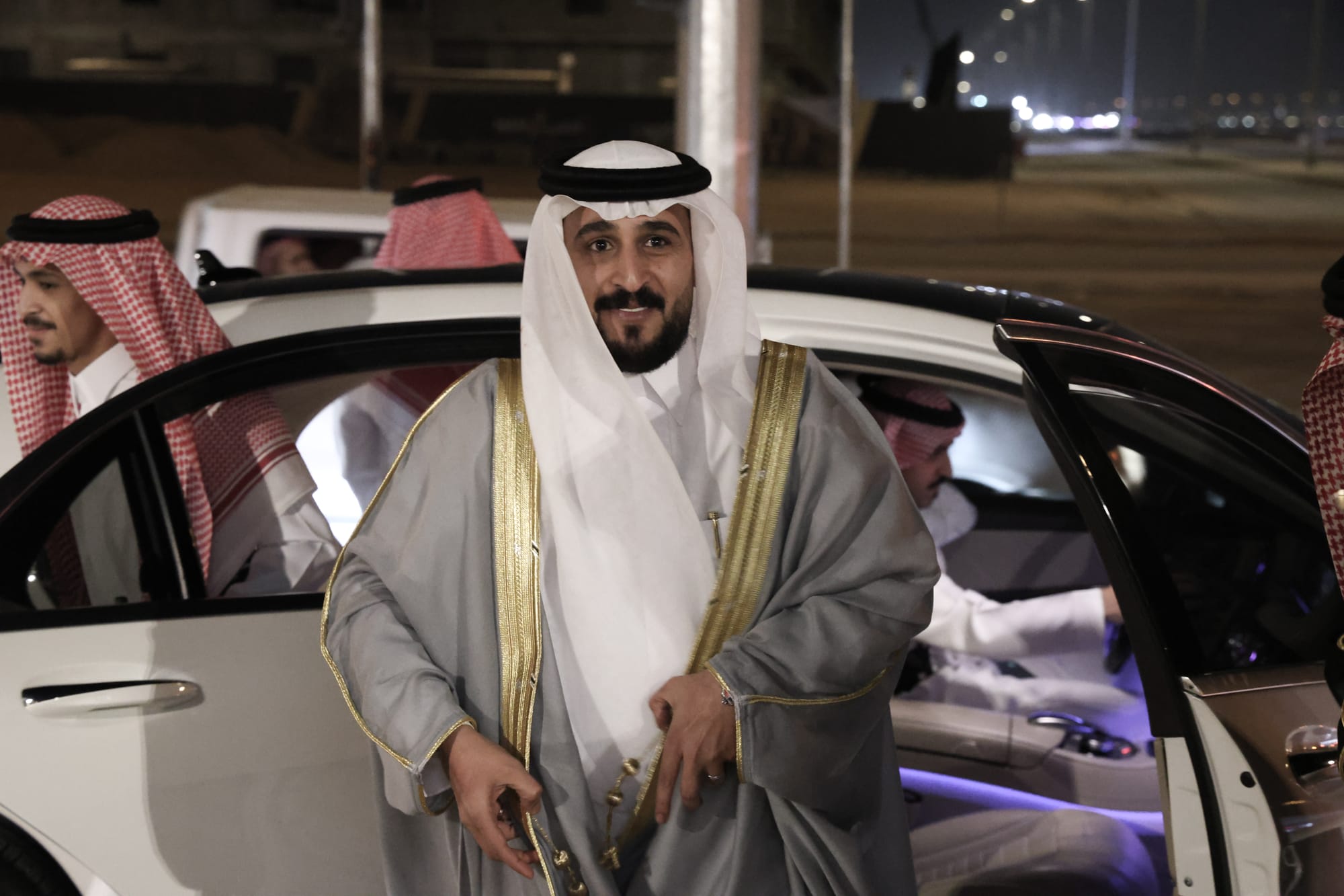 زواج خلف سفران خلف الشمراني