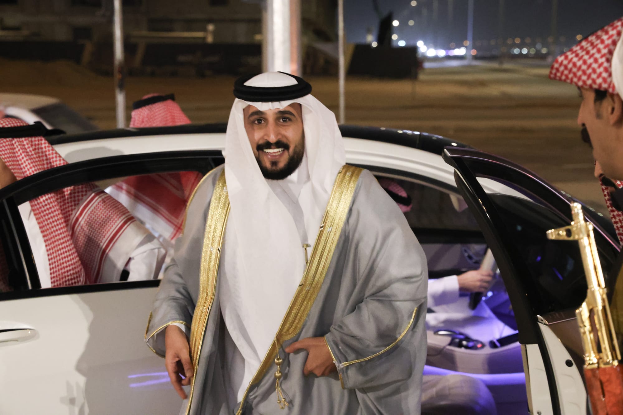 زواج خلف سفران خلف الشمراني