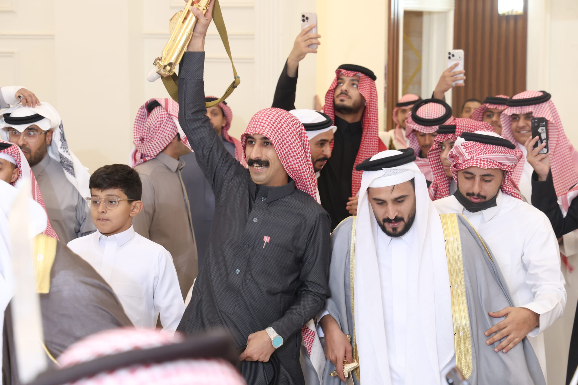 زواج خلف سفران خلف الشمراني