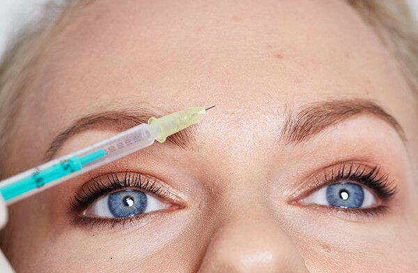 Botox Dr. Dana in Köln thumbnail